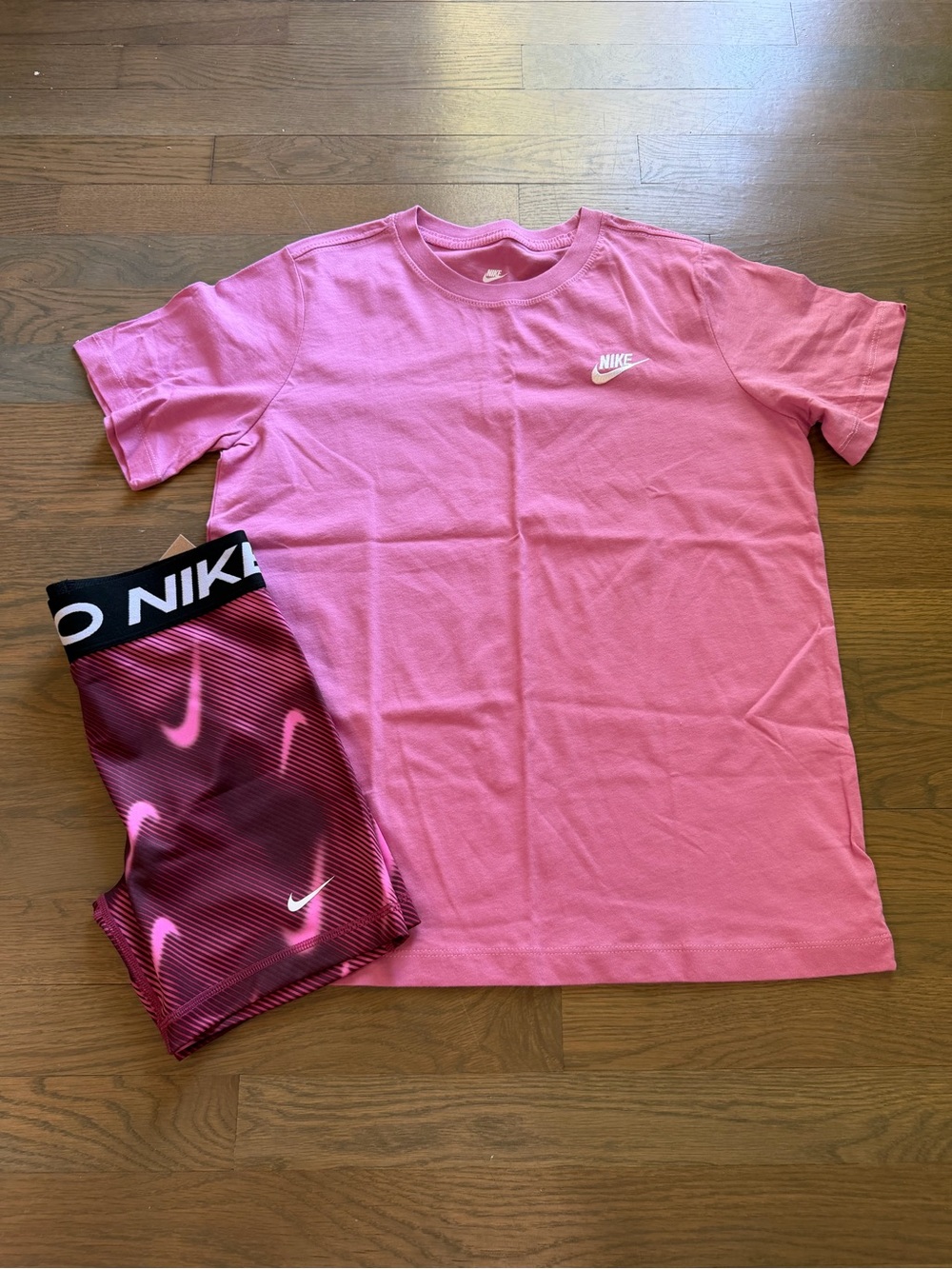 NWT Nike Girls Set size XL